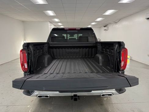 New 2026 GMC Sierra 1500 SLT w/ SLT Premium Plus Package image 8