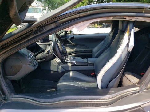 Used 2019 BMW i8 Coupe AWD/4WD image 5