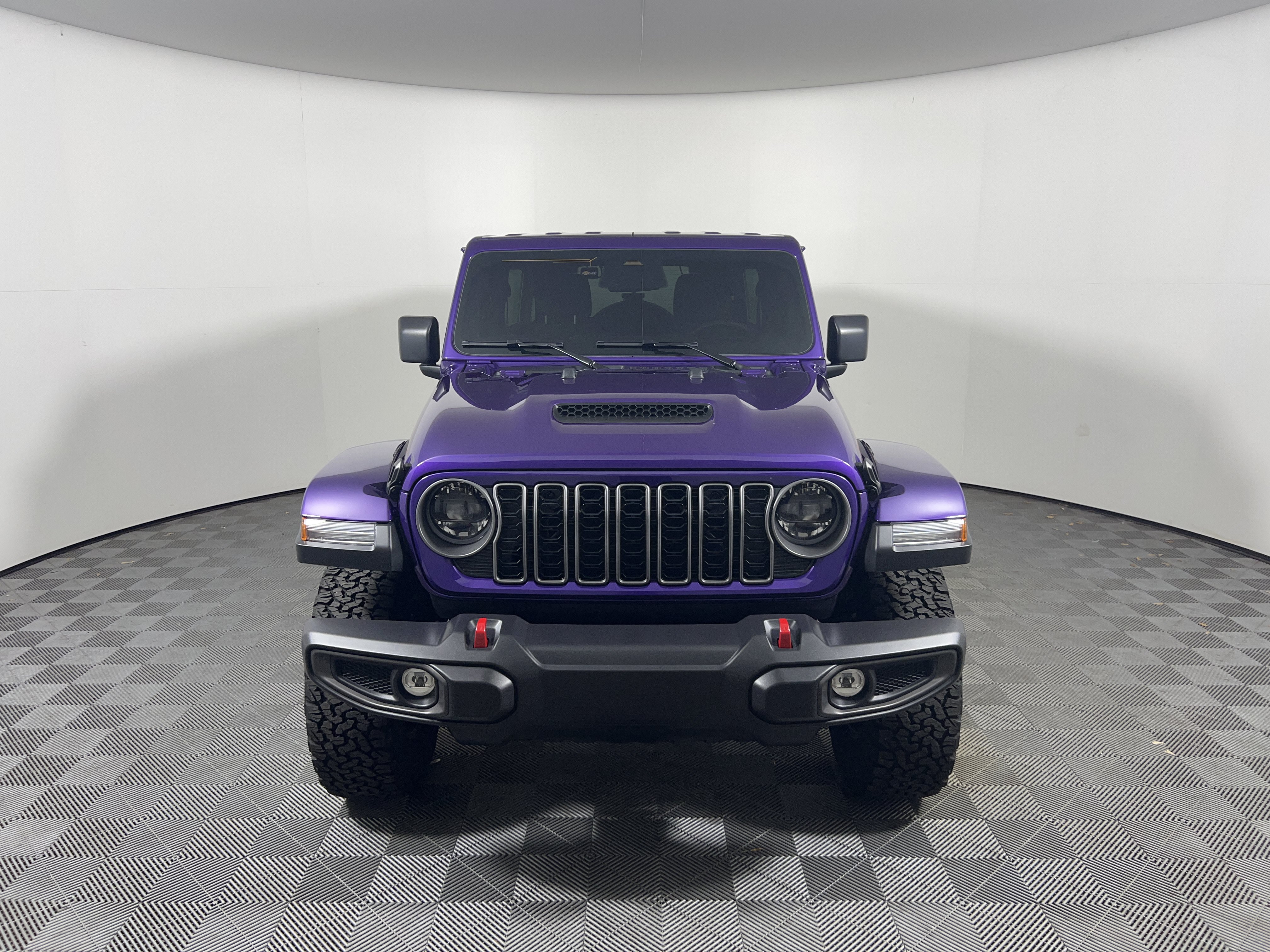 Used 2026 Jeep Wrangler Unlimited Rubicon w/ Safety Group AWD/4WD image 8