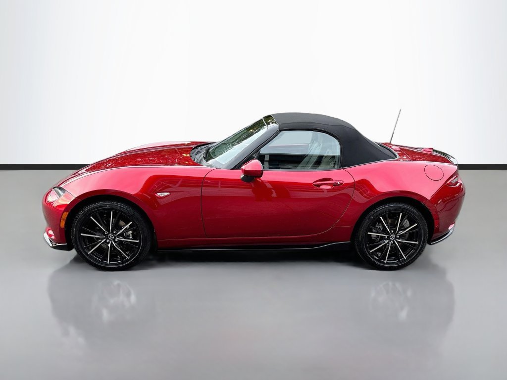New 2026 MAZDA MX-5 Miata Grand Touring w/ Appearance Package RWD image 4
