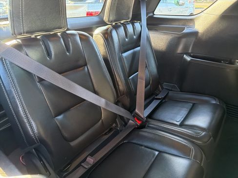 Used 2013 Ford Explorer Sport image 25