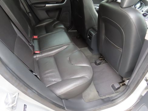 Used 2016 Volvo XC60 T6 image 19