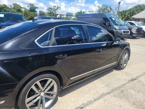 Used 2016 Volkswagen Passat 1.8T SE FWD image 22