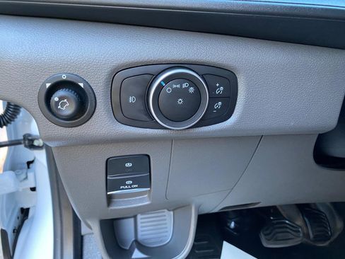 Used 2024 Ford Transit 250 T-250 130 Low Rf 9070 GVWR RW w/ Exterior Upgrade Package image 45