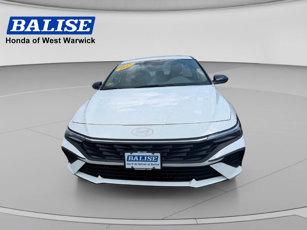 Used 2025 Hyundai Elantra Sport FWD image 8