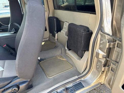 Used 2004 Ford Ranger XLT RWD image 4