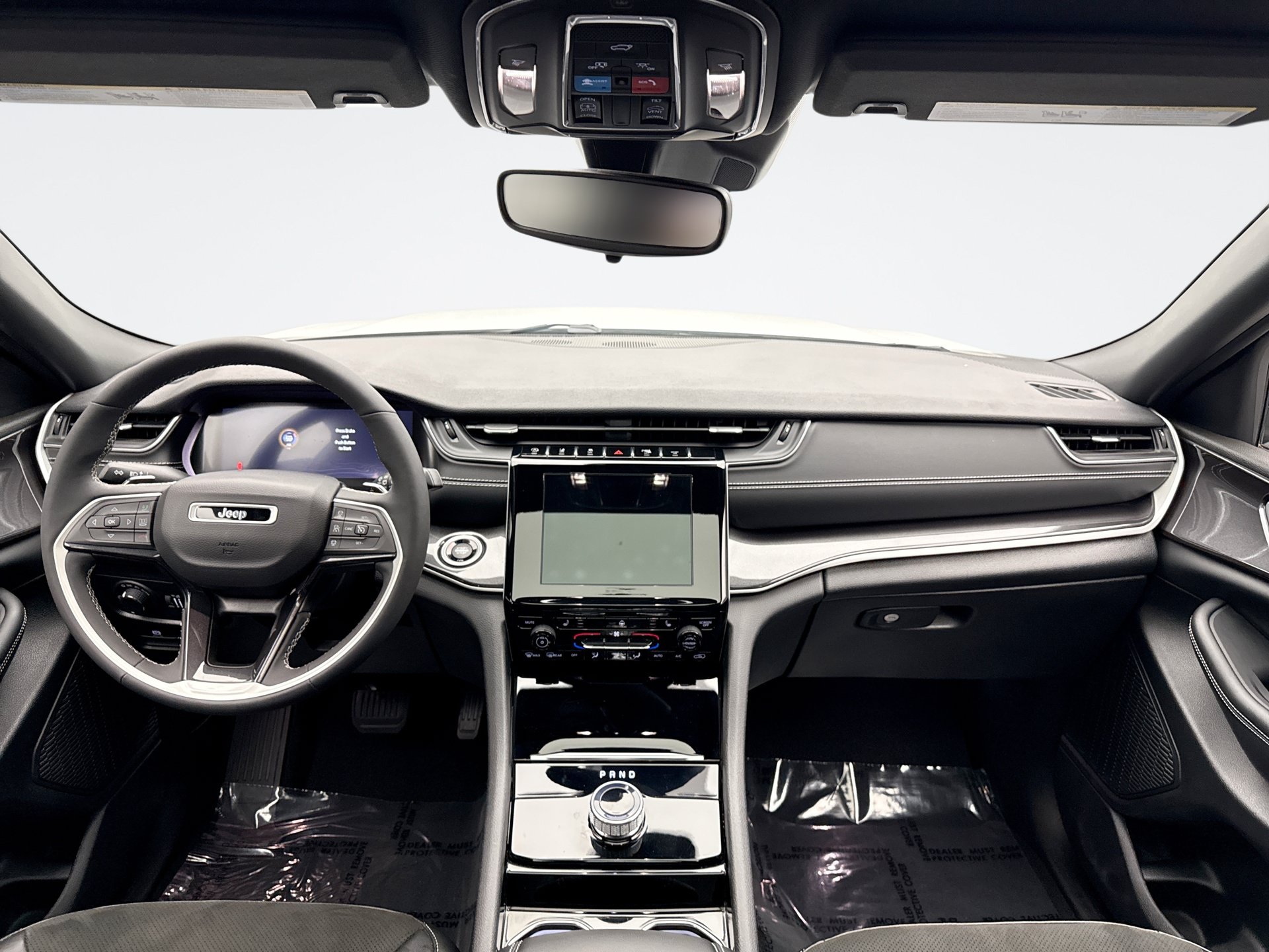Used 2023 Jeep Grand Cherokee Altitude AWD/4WD image 14