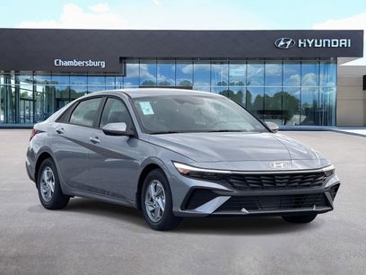 New 2025 Hyundai Elantra SE