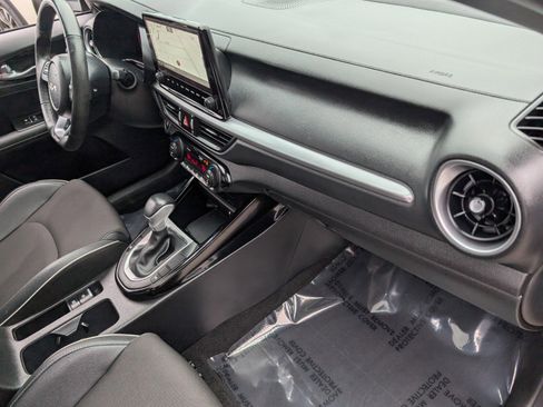 Used 2024 Kia Forte GT-Line w/ GT-Line Premium Package image 19