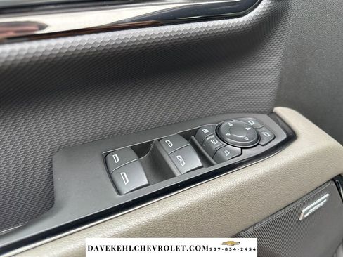 Used 2024 Chevrolet Silverado 2500 ZR2 w/ Technology Package image 10