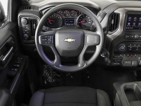 Used 2023 Chevrolet Silverado 1500 Custom AWD/4WD image 32