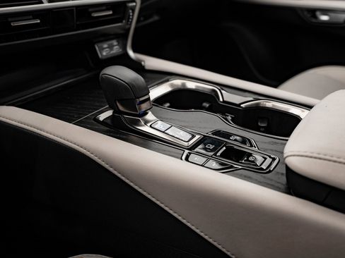 Certified 2023 Lexus RX 350h w/ Cold Area Package image 36