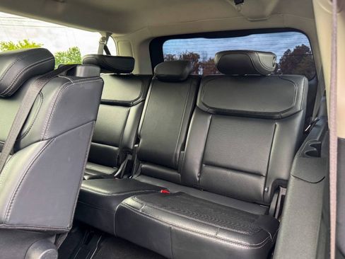 Used 2025 Ford Expedition Max Platinum AWD/4WD image 26