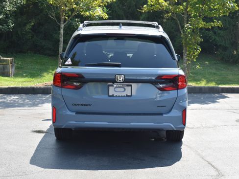 New 2026 Honda Odyssey Sport-L image 7