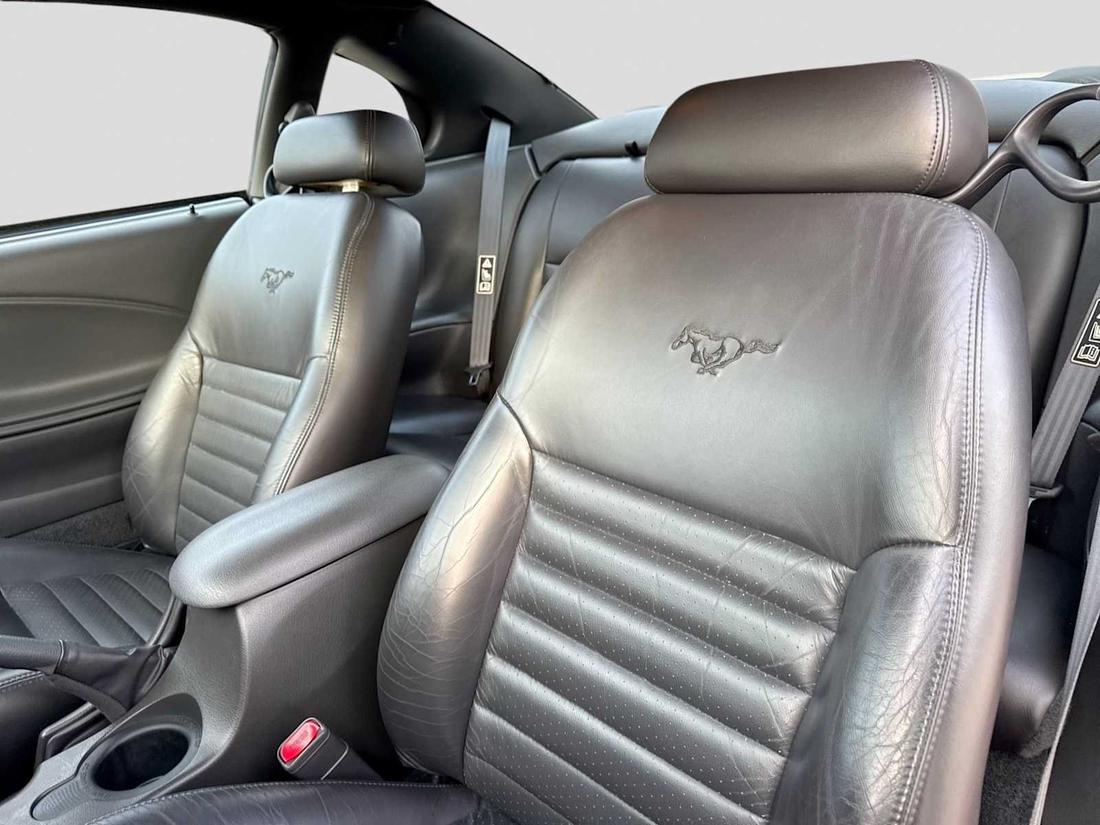 Used 2002 Ford Mustang GT RWD image 29