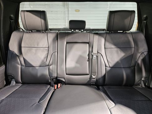 Used 2024 Toyota Tundra Platinum AWD/4WD image 13