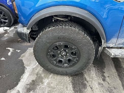 Certified 2023 Ford Bronco Wildtrak image 4
