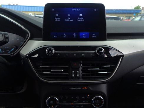 Used 2021 Ford Escape SE w/ SE Sport Appearance Package AWD/4WD image 13
