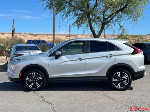Used 2025 Mitsubishi Eclipse Cross SE AWD/4WD image 3