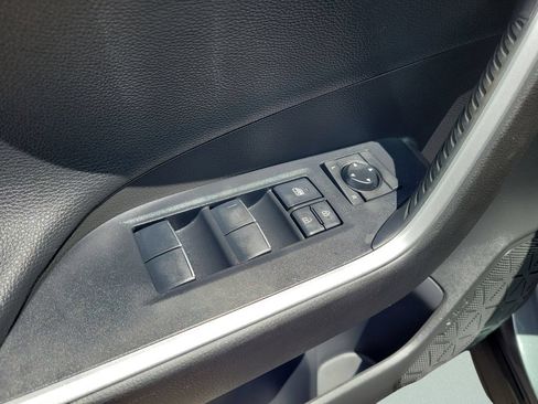 Used 2020 Toyota RAV4 XSE AWD/4WD image 20