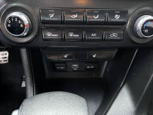 Used 2020 Kia Sportage S AWD/4WD image 18