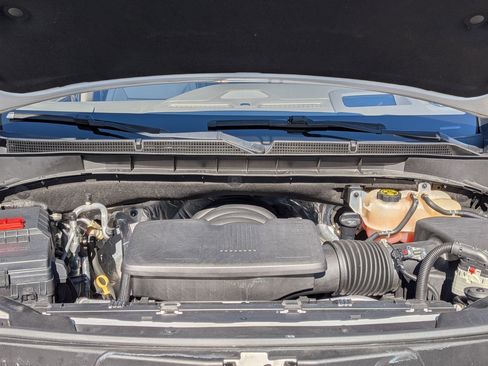 Used 2021 GMC Yukon XL Denali image 41