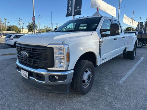 Used 2025 Ford F350 XL image 3