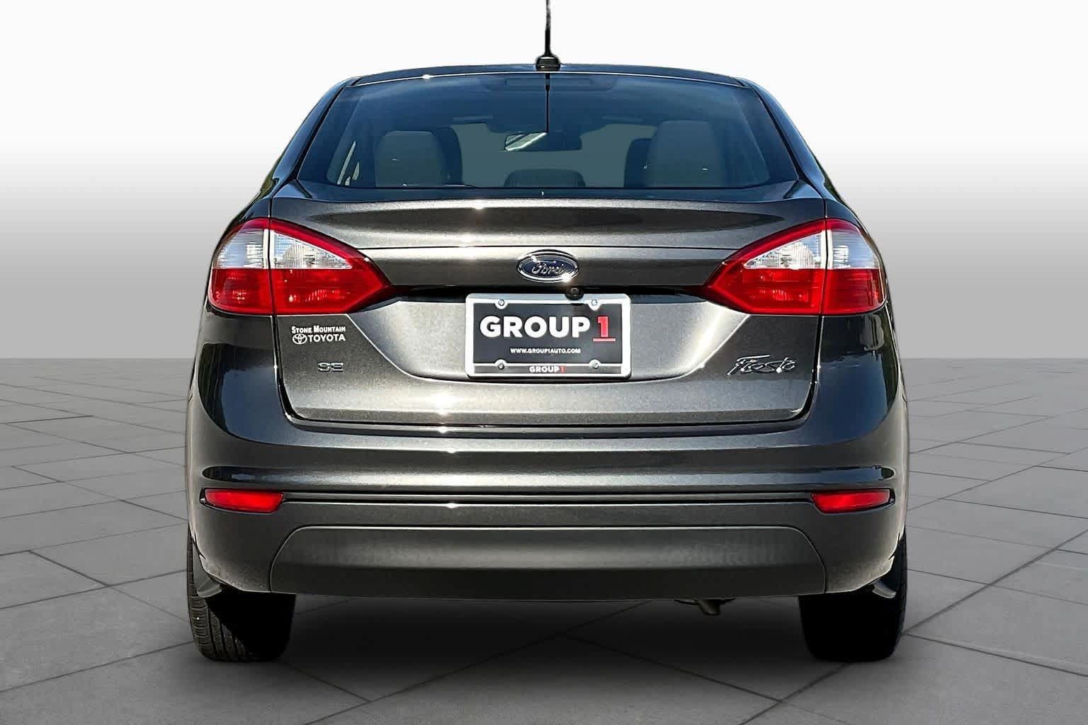 Used 2019 Ford Fiesta SE FWD image 5