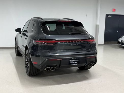 Certified 2023 Porsche Macan S AWD/4WD image 3