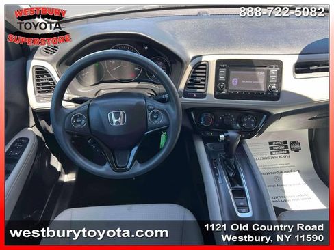 Used 2019 Honda HR-V LX image 16
