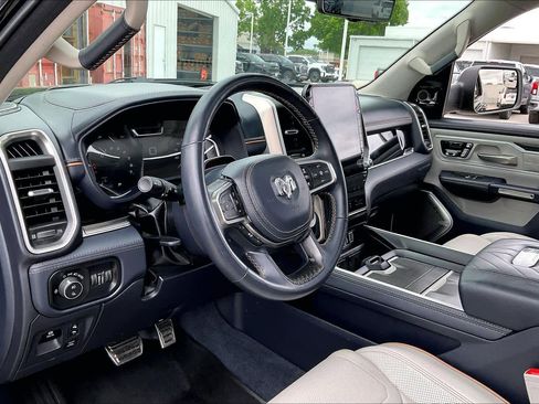 Used 2025 RAM 1500 Tungsten image 18