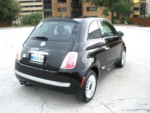 Used 2015 FIAT 500 Lounge w/ Luxury Leather Package FWD image 9