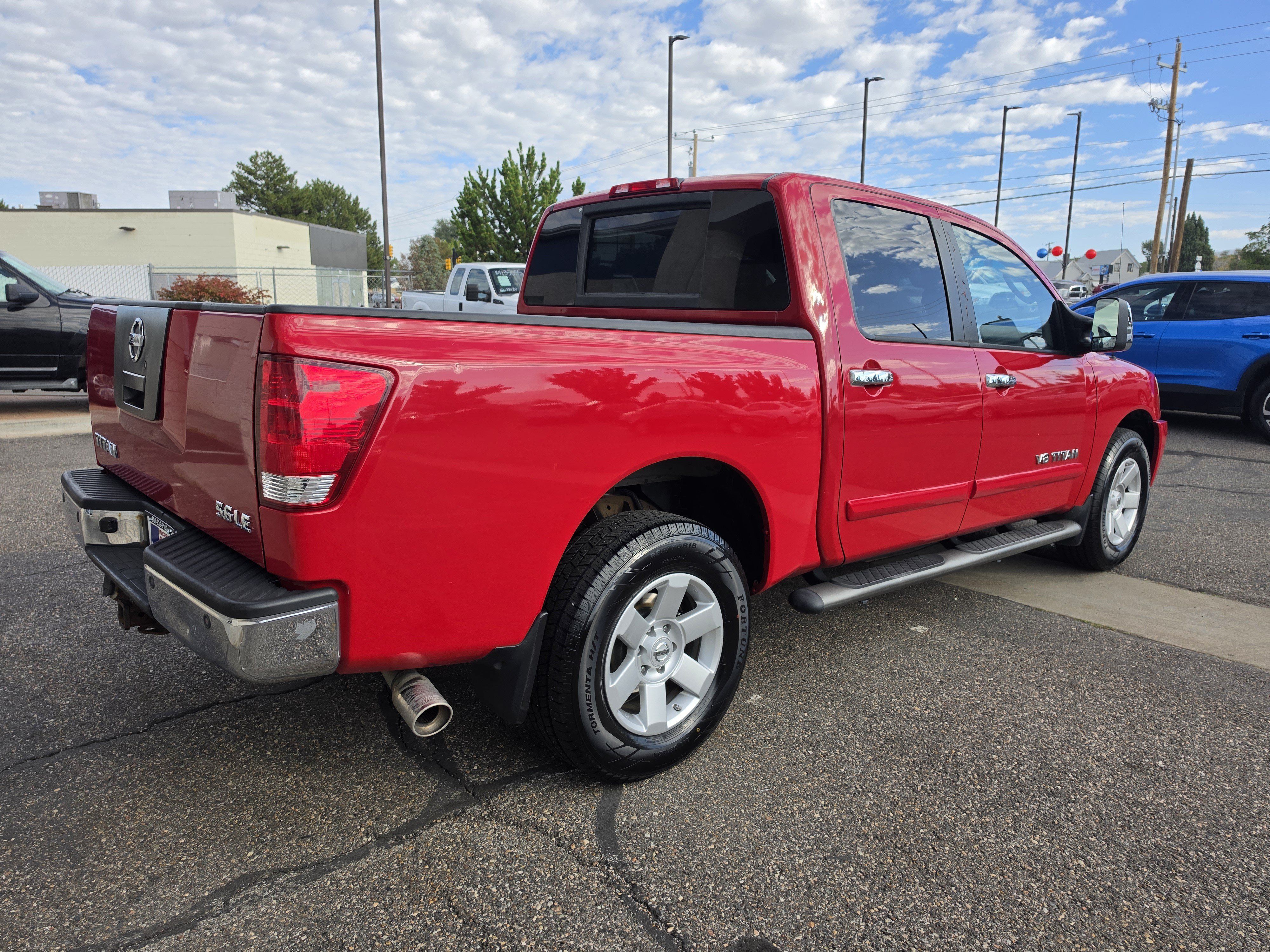 Used 2007 Nissan Titan LE w/ Tow Pkg AWD/4WD image 7