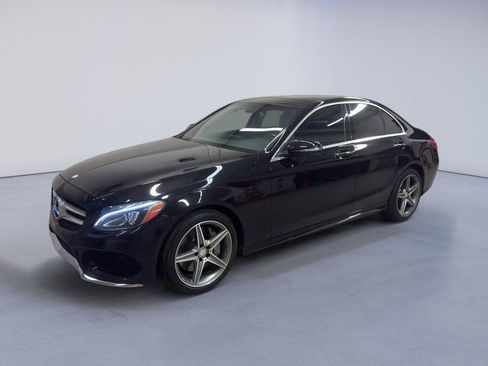 Used 2016 Mercedes-Benz C 300 4MATIC Sedan image 3
