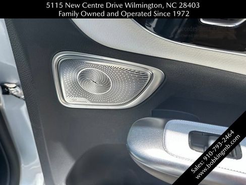 Certified 2024 Mercedes-Benz GLC 300 image 33