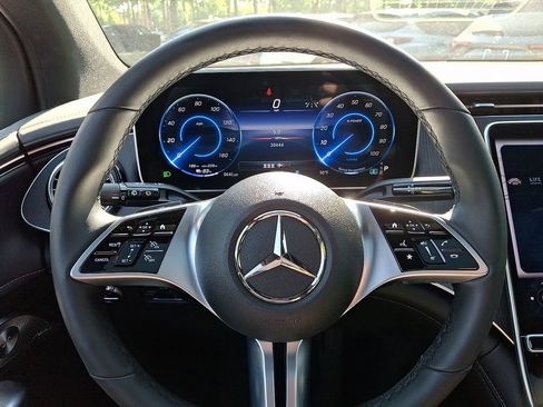 Used 2023 Mercedes-Benz EQE 350+ 4MATIC SUV image 19