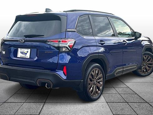 Used 2025 Subaru Forester Sport image 11