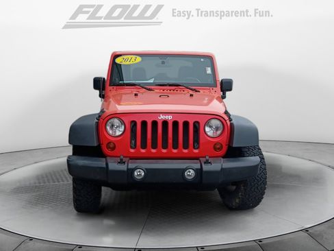 Used 2013 Jeep Wrangler Sport w/ Connectivity Group AWD/4WD image 3