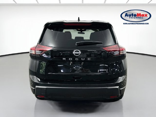 Used 2025 Nissan Rogue SV AWD/4WD image 7