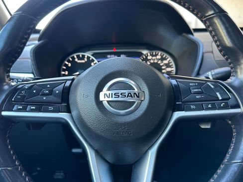 Used 2021 Nissan Altima 2.5 SR w/ SR Premium Package image 29