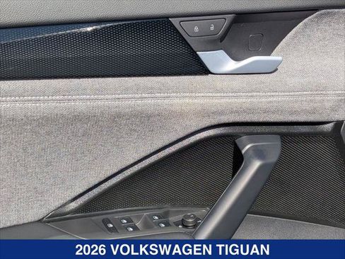 Used 2026 Volkswagen Tiguan S FWD image 11