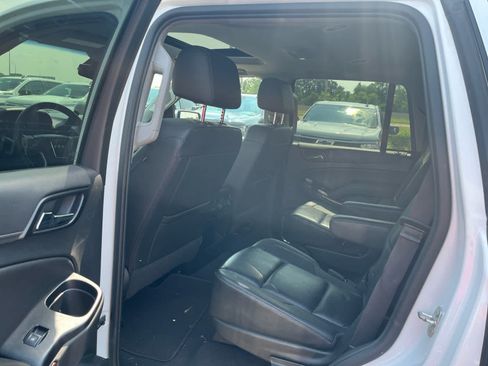 Used 2019 GMC Yukon SLT AWD/4WD image 9