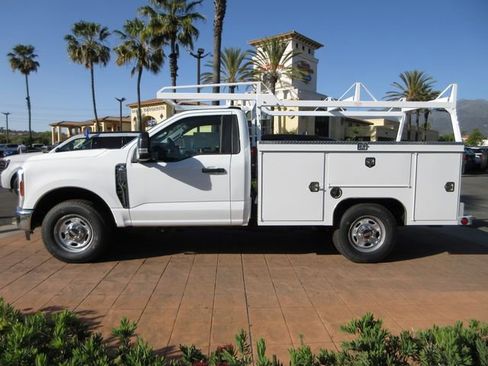 New 2026 Ford F250 XL w/ XL Chrome Package RWD image 1
