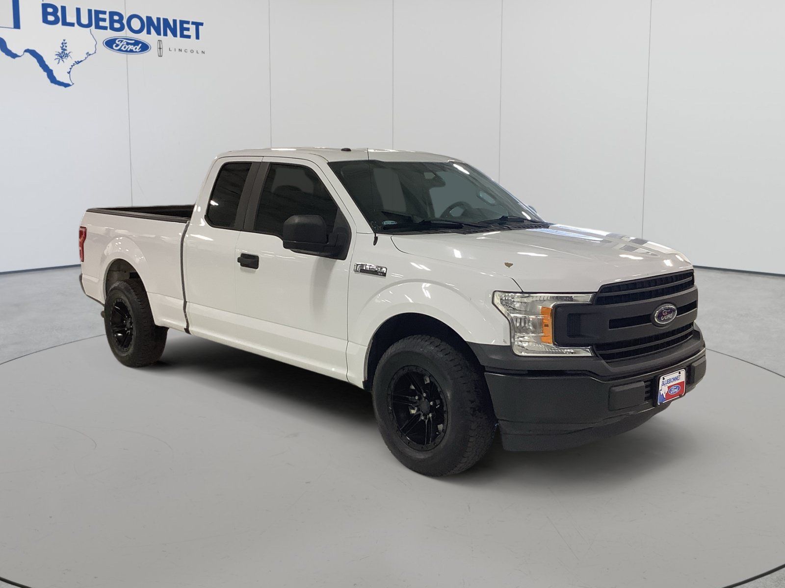 Used 2019 Ford F150 XL w/ Equipment Group 101A Mid RWD image 3