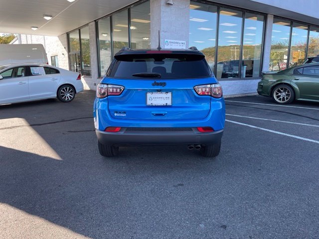 Used 2022 Jeep Compass Latitude w/ Convenience Group AWD/4WD image 6