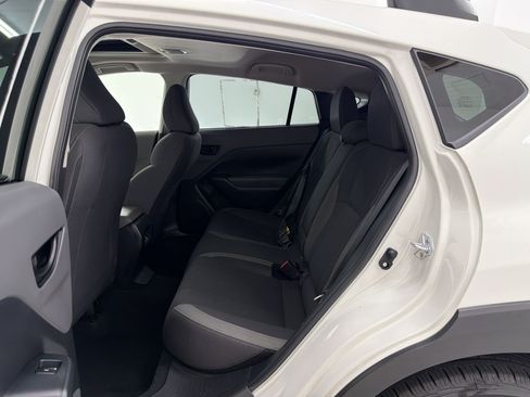 Used 2025 Subaru Crosstrek 2.5i Premium AWD/4WD image 14