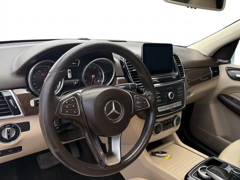 Used 2017 Mercedes-Benz GLE 350 w/ Premium 1 Package image 11