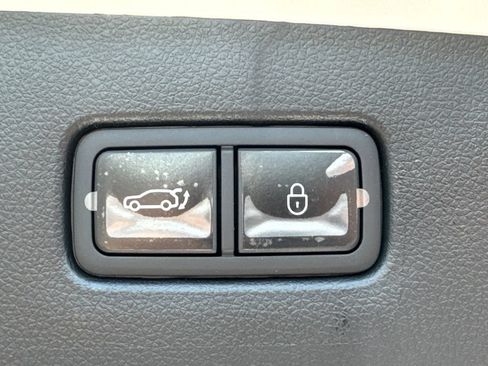 New 2026 Genesis GV70 2.5T Advanced AWD/4WD image 19