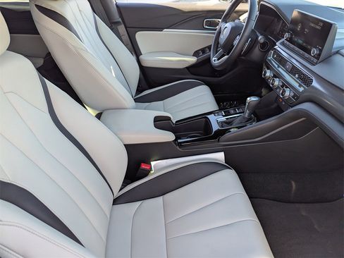 Certified 2025 Acura Integra A-Spec image 15