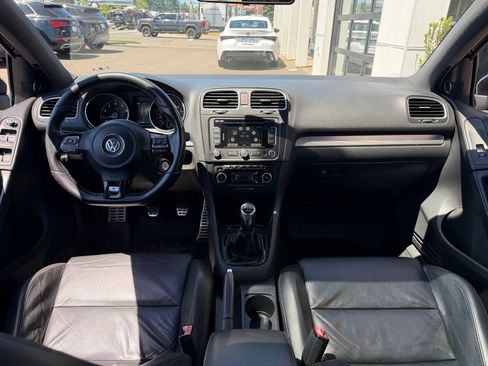 Used 2013 Volkswagen Golf R 4-Door AWD/4WD image 5